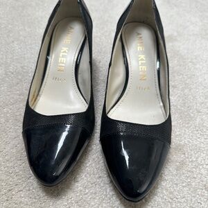 Black Anne Klein Heels